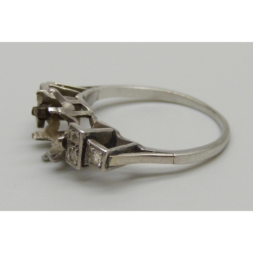 1011 - A platinum Art Deco ring shank, set with diamonds, lacking main stone, 3.3g, P