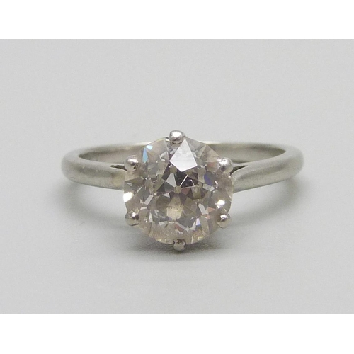 1035 - A circa 1920 platinum set solitaire diamond ring, 1.75ct diamond weight, colour H/I, (estimated), cl... 