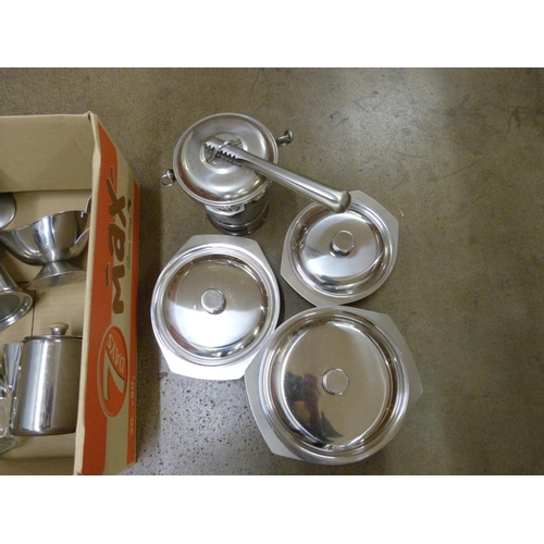 1072 - A collection of metalwares including pewter and stainless steel **PLEASE NOTE THIS LOT IS NOT ELIGIB... 