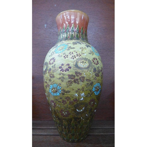 617 - A Royal Doulton vase, 30.5cm