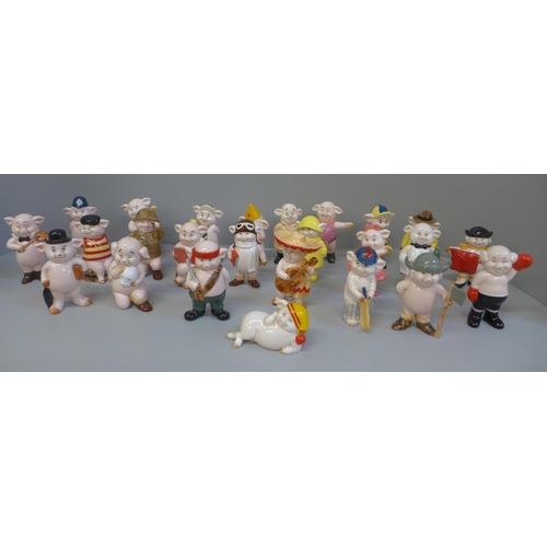 703 - A collection of 'Piggies' figures including Lester Piglet and Hambo