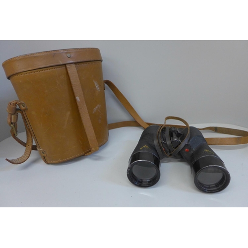 752 - A pair of Canadian WWII binoculars, marked REL/Canada, 1944, 7x50, cased