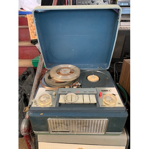 2273 - Two slide projectors and vintage Bush portable record player - one failed electrical safety test due... 