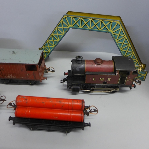 794 - A collection of Hornby 0 gauge model rail