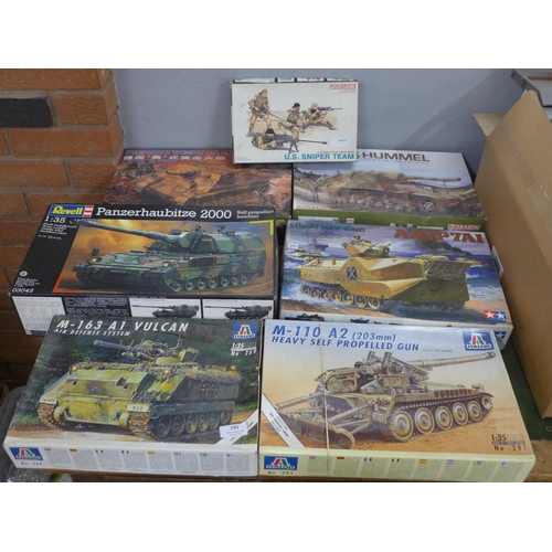 795 - Seven model tank kits including Revell, Dragon and Tamiya