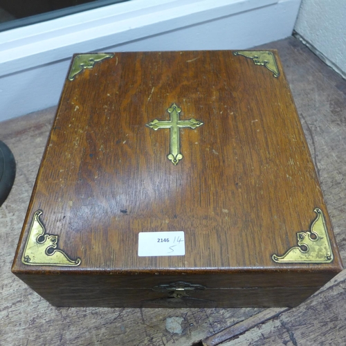 808 - A travelling Holy Communion box