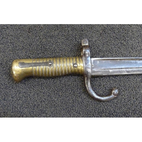 830 - A French bayonet, no scabbard