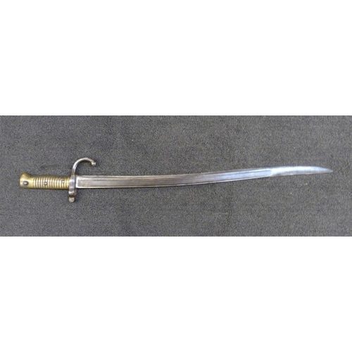 830 - A French bayonet, no scabbard