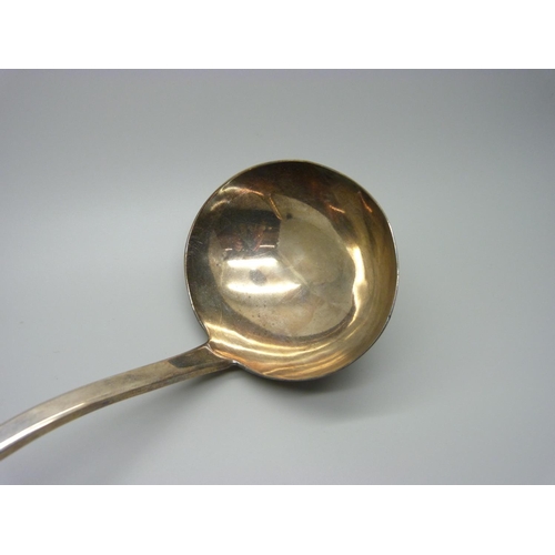 838 - A George IV silver ladle, London 1828, 220g