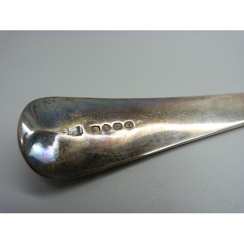 838 - A George IV silver ladle, London 1828, 220g