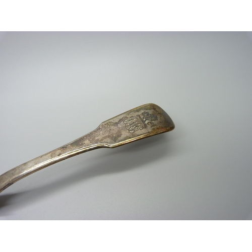 840 - A George IV pierced silver fish slice, London 1825, 160g