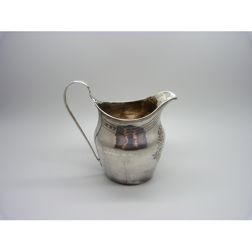 844 - A George III silver jug, London 1800, 84g