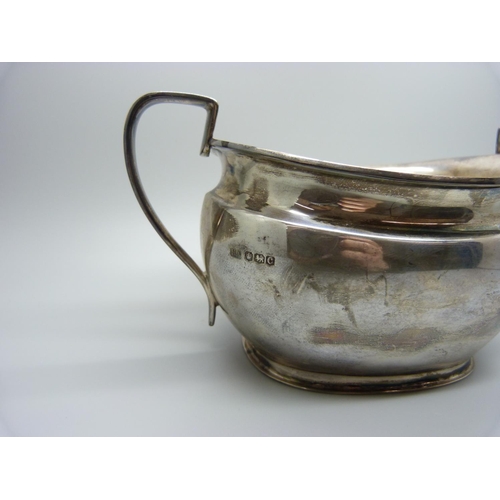 845 - A silver sugar bowl, 256g