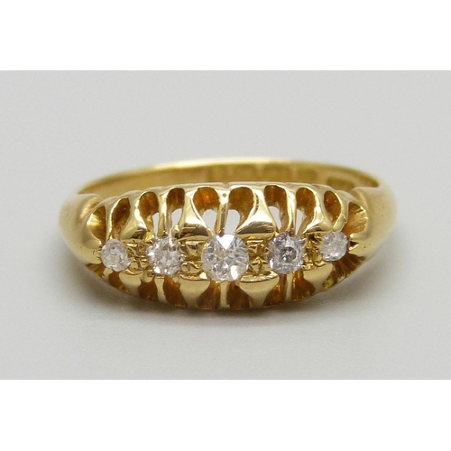 915 - An Edward VII 18ct gold, five stone diamond ring, Birmingham 1903, 3.5g, M