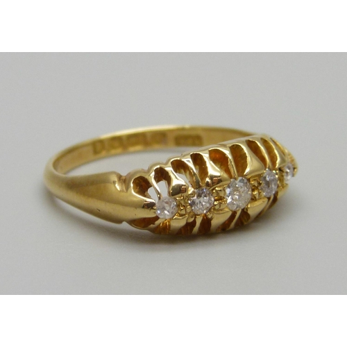 915 - An Edward VII 18ct gold, five stone diamond ring, Birmingham 1903, 3.5g, M