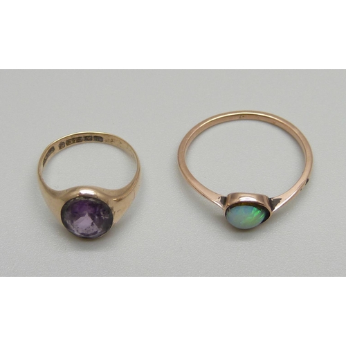 924 - Two 9ct gold rings, opal and amethyst set, 2.8g, M and F, (opal a replacement stone)