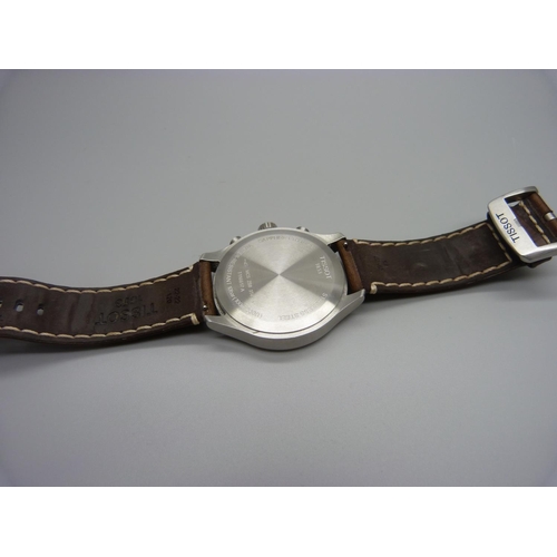 946 - A Tissot 1853 chronograph wristwatch