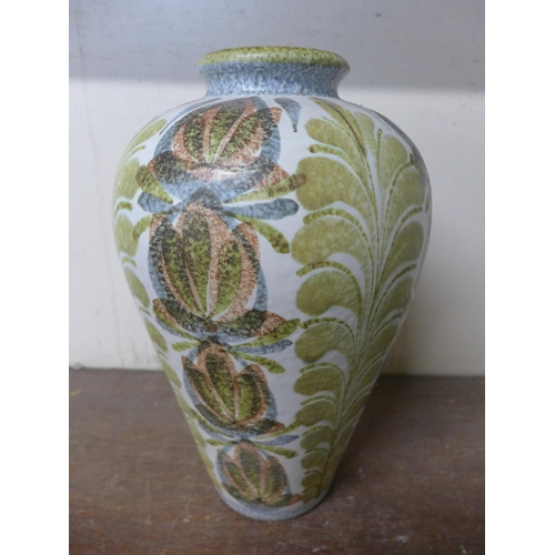 315 - A Denby Glyn Colledge vase