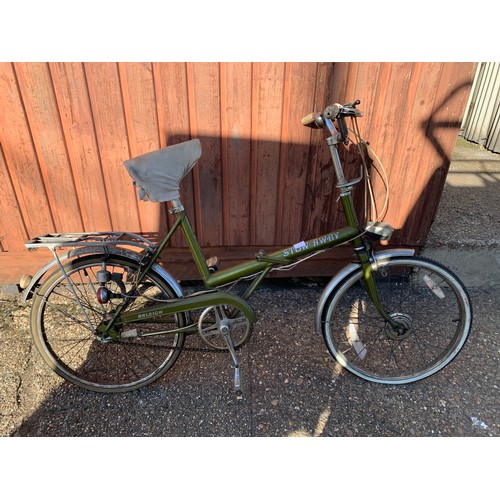 2435 - Stowaway folding bicycle