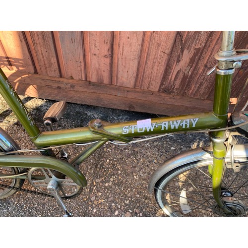 2435 - Stowaway folding bicycle