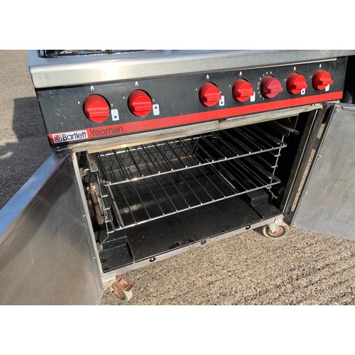 2387 - Bartlett Yeoman LPG-fuelled commercial six ring cooker/stove