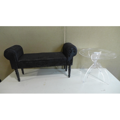 3019 - Round plastic coffee table and black window box chair