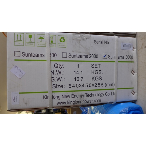 2001 - Sunteams 3000 photovoltaic inverter - boxed, sealed & unused * this lot is subject to VAT