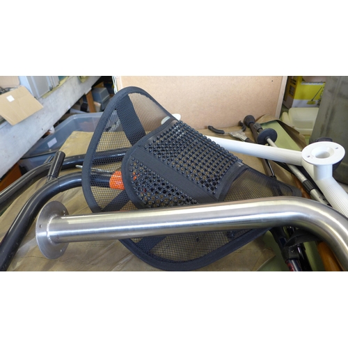 2189 - Approx. 10 mobility/disability aids: grabber, stick, rail, back support, external chrome handrail