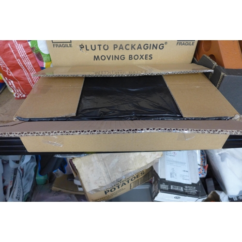 2209 - Box of 80 black bin liners