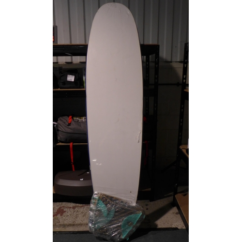 3113 - Wavestorm 8Ft Surfboard  , Original RRP £83.33 + vat(260-50)   * This lot is subject to vat