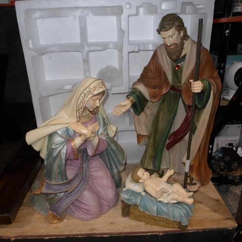 3251 - 4Pc Outdoor Nativity Setcms, Original RRP £291.66 + vat(260-51)   * This lot is subject to vat