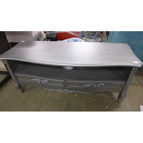 1479 - A silver two drawer media unit