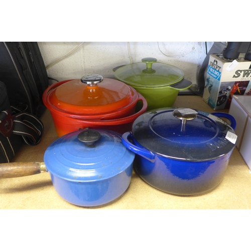 2257 - Qty of cast iron pans, Denby, Berndes, Le Creuset