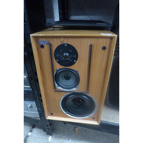 2304 - Celestion Ditton 22 audiophile speakers