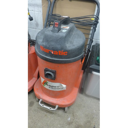 2332a - Numatic dry vac (WV-900)