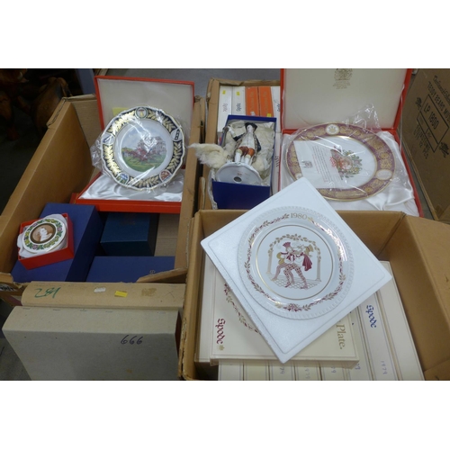 1108 - A collection of Spode commemorative china, Christmas and Royal Family related **PLEASE NOTE THIS LOT... 