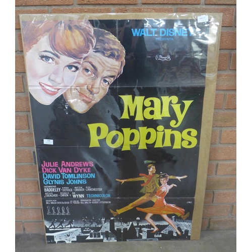 779 - A Spanish 1950s film poster, Mary Poppins, 26.5 x 38.5cm