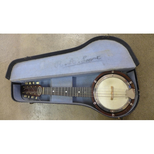 820 - A Salvana banjo, cased
