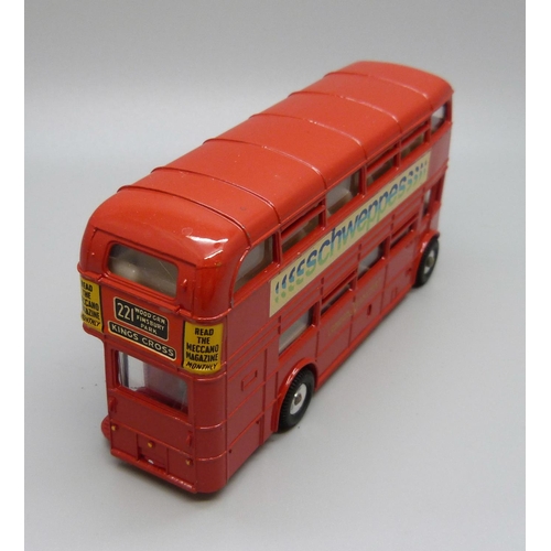 833 - A Dinky Toys Routemaster Bus, 289, boxed, (old shop stock)