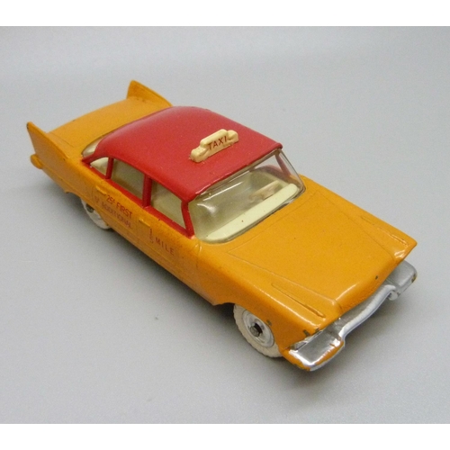 844 - A Dinky Toys 265 Plymouth USA Taxi, boxed