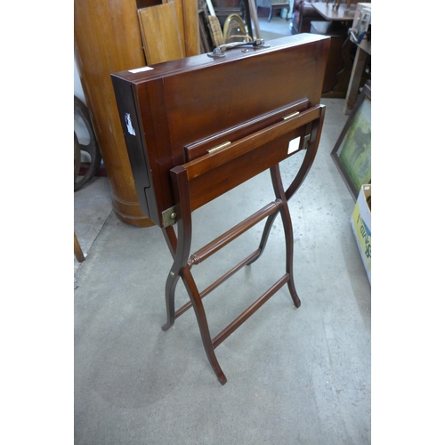 214 - A 19th Century style mahogany coaching table