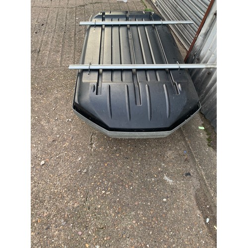 2242 - Halfords full roof vinyl Car top box