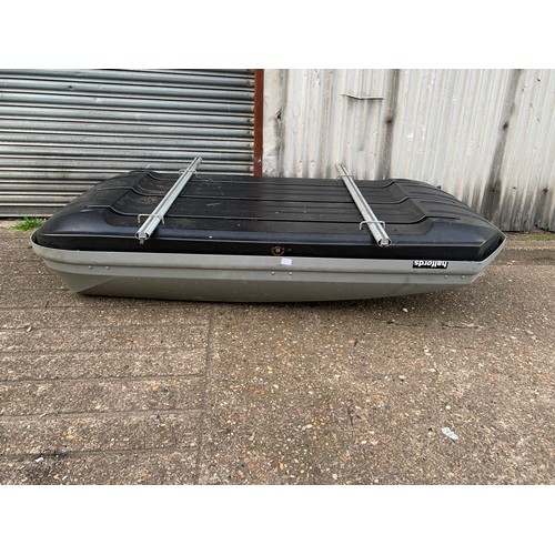 2242 - Halfords full roof vinyl Car top box