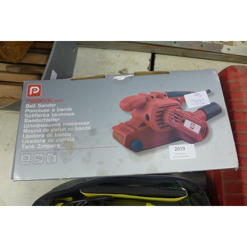 2019 - Pro Performance belt sander and Ryobi detail sander