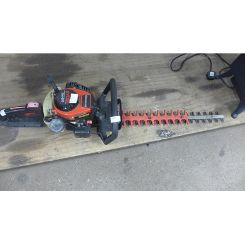 2060 - Ryobi RH-600 petrol strimmer, 2013