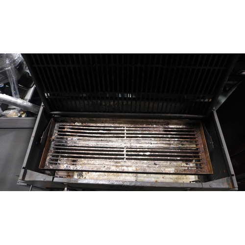 3109 - Masterbuilt Smoke Hollow Charcoal Grill, original RRP £237.41 + VAT * This lot is subject to VAT