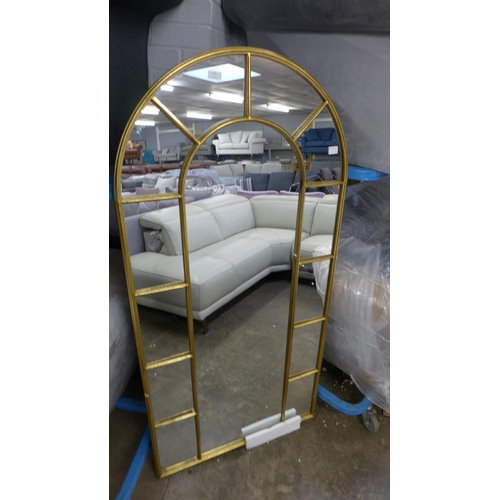 1359 - A large gold framed mirror