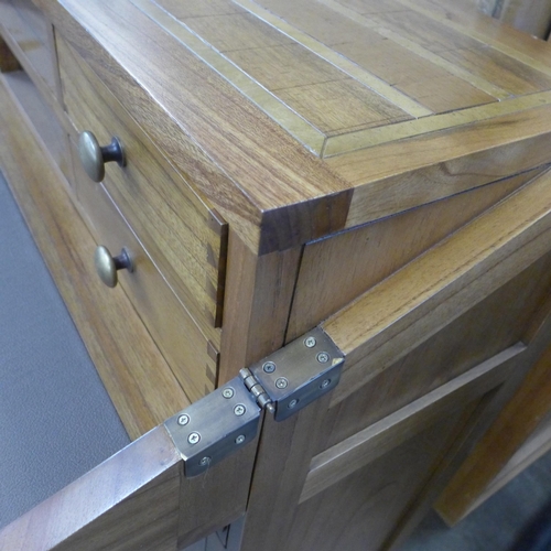 1455 - A Welbeck campaign desk, stiff drawer