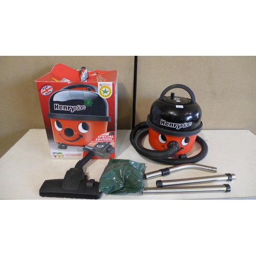 3084 - Henry Micro Hi-Flo Vacuum Cleaner, original RRP £129.99 + VAT (269-69) * This lot is subject to VAT