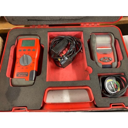 2105a - Snap-on digital video inspection camera with optical fibre lens, Snap-On Scangas diagnostic toolkit ... 